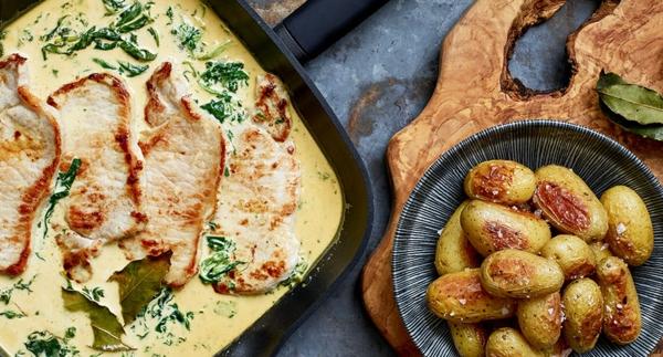 Possunpihvit sinappikastikkeessa, pinaattia ja paahtoperunoita