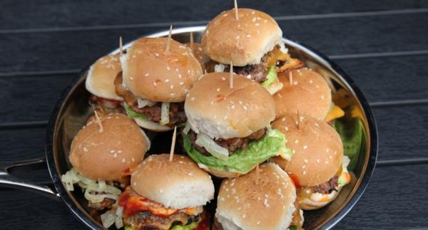 Miniburgerit lapsille