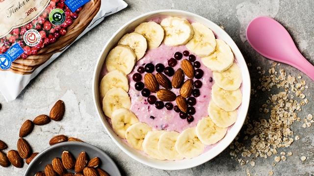 Sydämellinen puolukkatuorepuuro