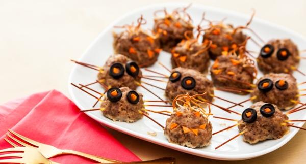 Halloween hämähäkit