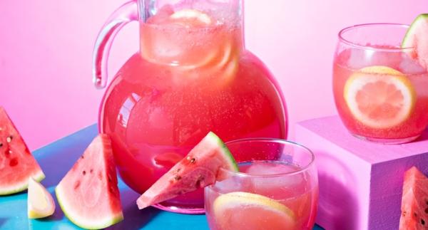 Watermelonade eli melonilimonadi