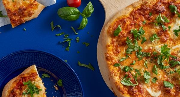 Pizzataikina ja pizzakastike