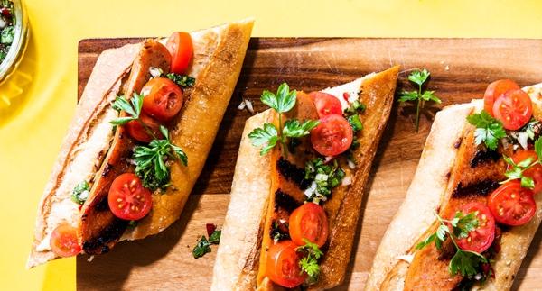 Choripan - argentiinalaiset makkarapatongit