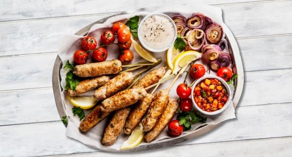 Turkkilaiset kanakebabvartaat